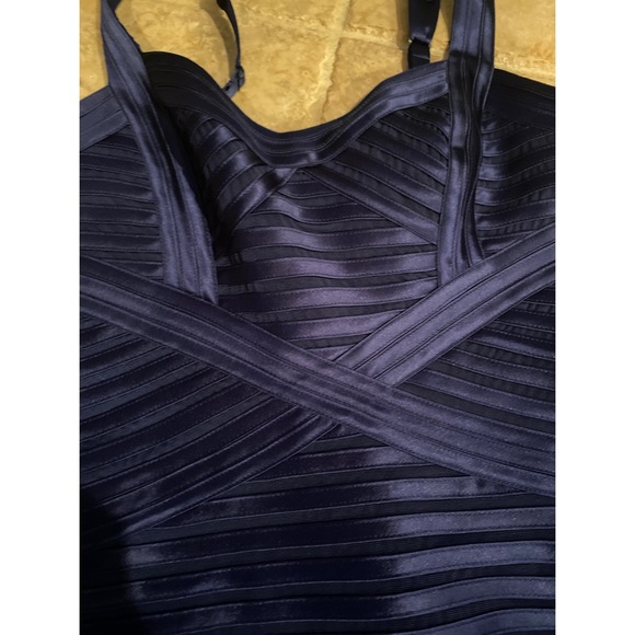 Dress - Picture 3 of 5